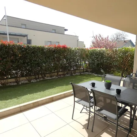 Quiet Garden - 10 Minutes To Geneva * Ornex